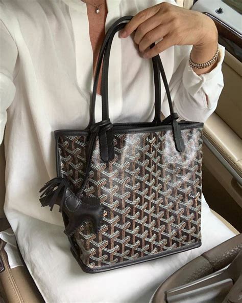 goyard anjou mm price|anjou gm bag price.